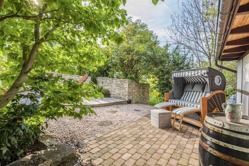 Sauna Außenbereich - Luxuriös ausgestattetes Fachwerkhaus mit Gartenoase und Spa-Bereich in Königslutter