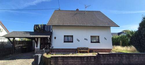 Bild 1 - Charmantes Einfamilienhaus in Völklingen-Wehrden zu verkaufen