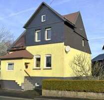 Hier wurde schon viel gemacht! Kleines saniertes Einfamilienhaus mit schönem Grundstück in Nister-Möhrendorf