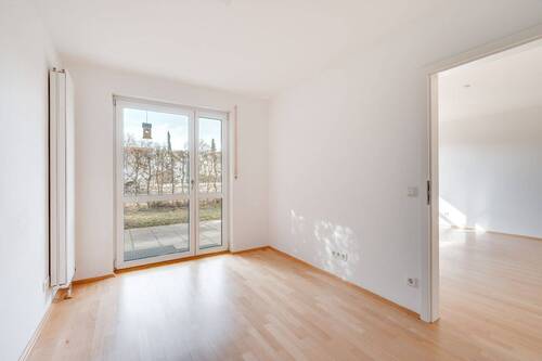 Zimmer - 2 Zimmer Etagenwohnung in München