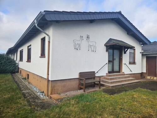 Bungalow zu verkaufen - Bungalow mit 97,00 m&sup2; in Blieskastel zum Kaufen