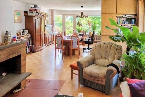 Wohnzimmer EG - 1 Zimmer Mehrfamilienhaus, Wohnhaus zum Kaufen in Obersulm