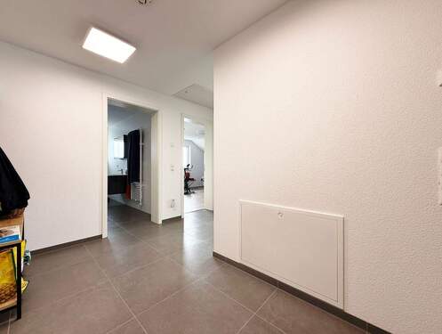 Flur - 3 Zimmer Etagenwohnung zum Kaufen in Villingen-Schwenningen