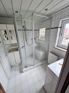 Duschbad mit Sauna - 