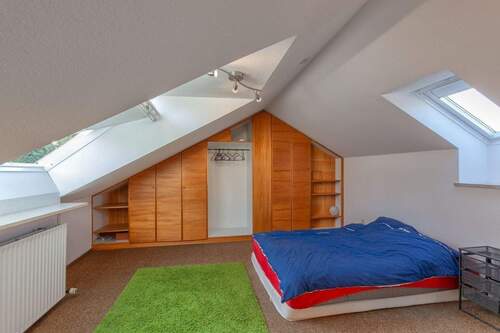 Studio oder weiteres Schlafzimmer im DG - 