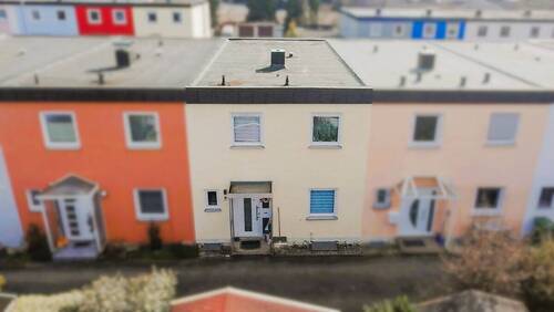 Vorderansicht - 4 Zimmer Reihenmittelhaus zum Kaufen in Regenstauf