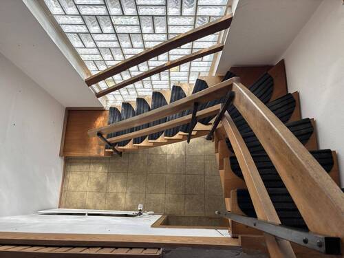 Treppe zum DG - 