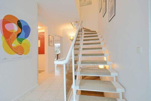 REH-Junoring-EG-Treppe - 