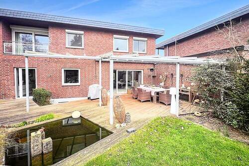 REH-Junoring-Rückseite - 4 Zimmer Einfamilienhaus zum Kaufen in Lübeck