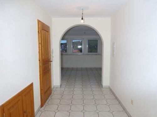 Diele - 3 Zimmer Etagenwohnung in Neuenstein
