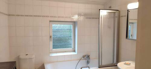 Badezimmer (in Modernisierung) - 