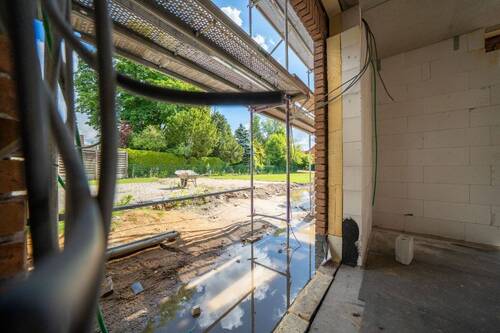 Aussicht zur Terrasse - Doppelhaushälfte mit 81,40 m&sup2; in Bad Zwischenahn zum Kaufen