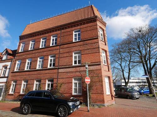 gepflegtes Wohnhaus - 
