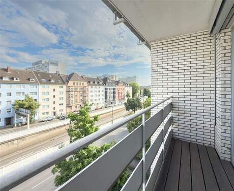 Balkon Front - 