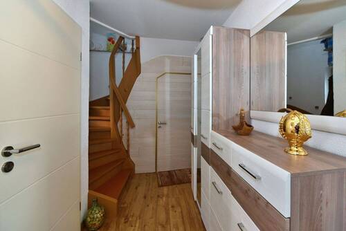 Flur/Treppenhaus, Foto 2 (EG) - 