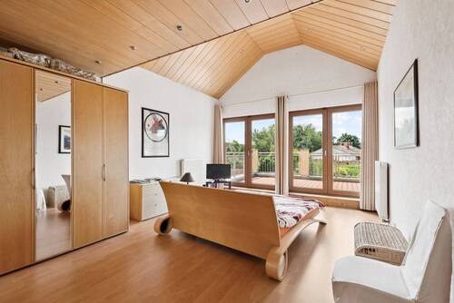 Hauptschlafzimmer mit Dachterrasse - 