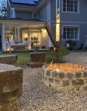 Feuerstelle im Garten - 