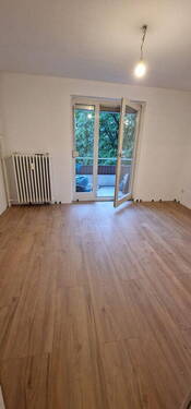 Bild 2 - Renovierte Wohnung in zentraler Lage