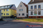 Blick_von_der_Straße - 