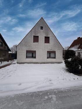 Vorderansicht - EinfamilienhausZweifamilienhaus zum sanieren in sehr attraktiver Lage von Lübbecke