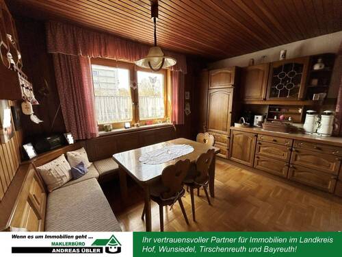 Küche - 7 Zimmer Mehrfamilienhaus, Wohnhaus in Rehau