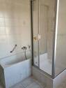 Badezimmer_Dusche_Badewanne - 