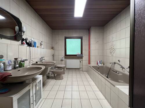 Badezimmer im OG - 