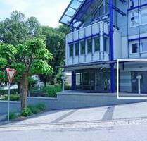 Hochwertige Gewerbefläche in Baiersbronn - repräsentativ, modern und bezugsfrei