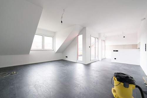 WZ_Kueche.jpg - Kernsanierte helle 3 Zimmer Küche Bad Wohnung mit Balkon