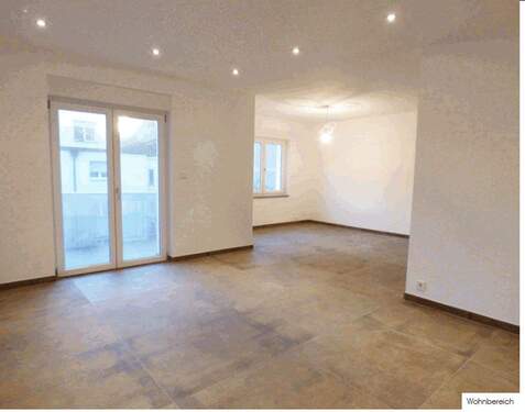 Wohn-Eßbereich - 3 Zimmer Etagenwohnung zum Kaufen in Baden-Baden