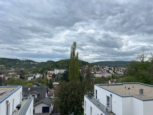 IMG_5019.jpg - Attraktive 2 - Zimmerwhg. im 2.OG mit herrlichem Ausblick