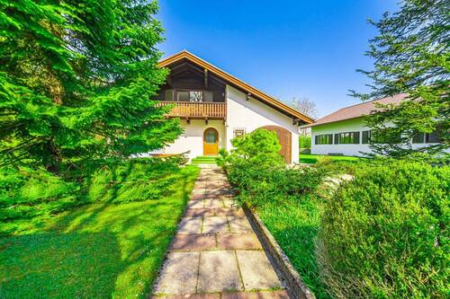 Wohnhaus - 