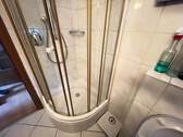 Wannenbad und Dusche OG-Bad - 