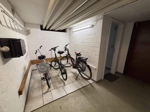 Platz für eigene Fahrräder - 