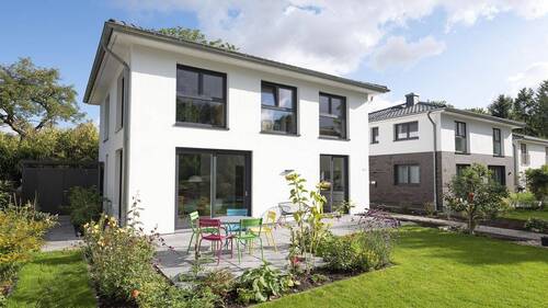 Referenz 2 - 4 Zimmer Einfamilienhaus zum Kaufen in Hamburg