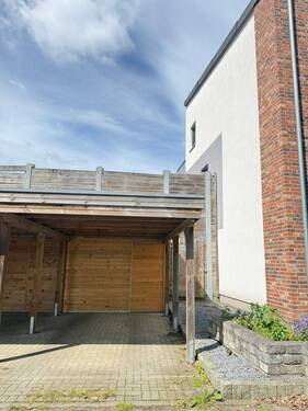 Carport.jpeg - 5 Zimmer Reihenendhaus in Wentorf bei Hamburg