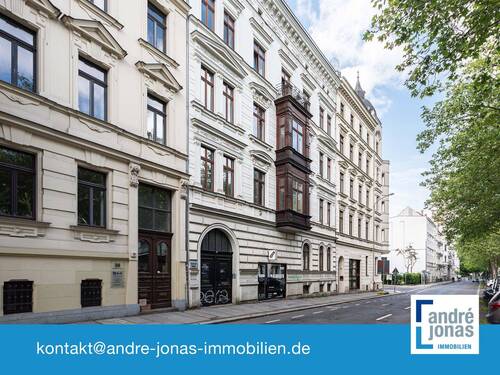 Straßenansicht - 2 Zimmer Etagenwohnung zur Eigennutzung I Frei geworden I Südvorstadt