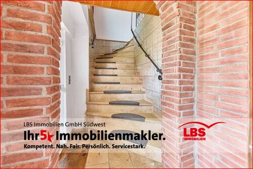 Eingangsbereich - 4 Zimmer Doppelhaushälfte zum Kaufen in Höringen