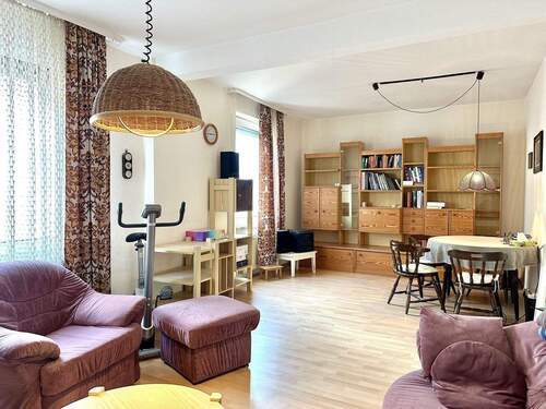 Wohn-/ Esszimmer - Einfamilienhaus mit 110,10 m&sup2; in Heusenstamm zum Kaufen