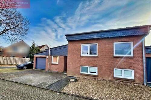 Hausansicht - Familientraum in zentraler Lage