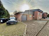 Garage/Stellplätze - 6 Zimmer Einfamilienhaus zum Kaufen in Wedemark