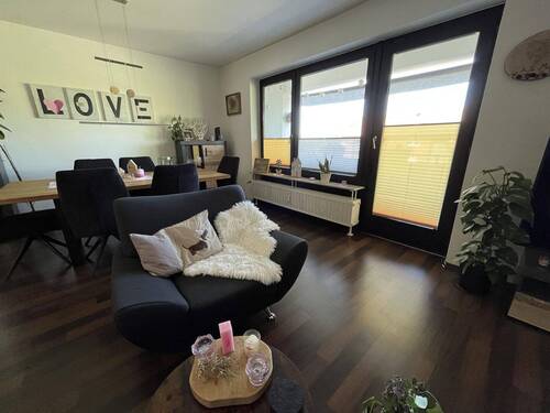 Ausgang zum Balkon - 