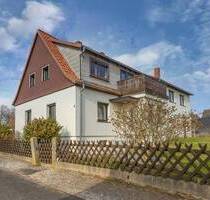 Provisionsfreies Zweifamilienhaus mit zwei Garagen und zwei getrennten Gartenbereichen - Seesen Ildehausen