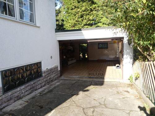 Große Doppelgarage - 