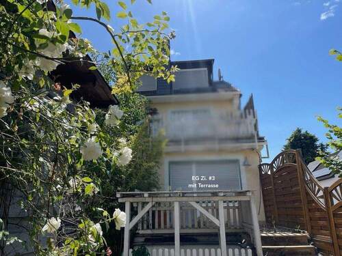 00bb_HausBack_close_blur.JPG - Einfamilienhaus mit 170,00 m&sup2; in Steinbach zum Kaufen