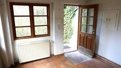 Eingangstür rechts - 