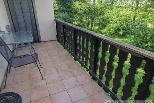 24 OG Loggia zum Garten - 