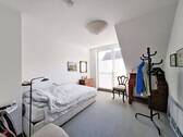 Schlafzimmer mit Balkon - 