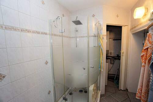 Duschbad (2).jpg - Einfamilienhaus mit 180,00 m² in Biesenthal zum Kaufen