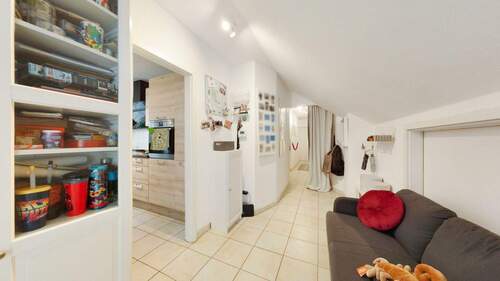 Dachgeschoss Sitzecke Küche - Über den Dächern von Wickede - gemütliche Dachgeschoss Wohnung